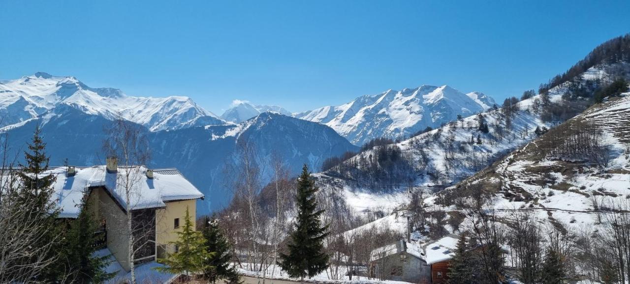 Studio Uissan Pour 5 Personnes A Cote Des Pistes Huez Exterior foto